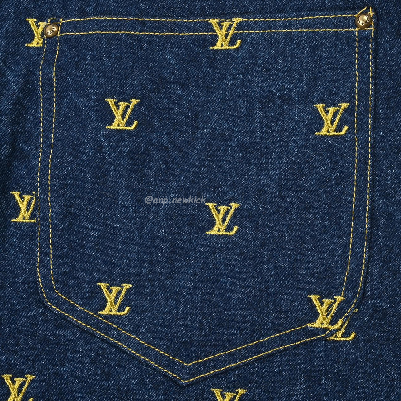 Louis Vuitton Embroidered Logo Denim Shorts (6) - newkick.org